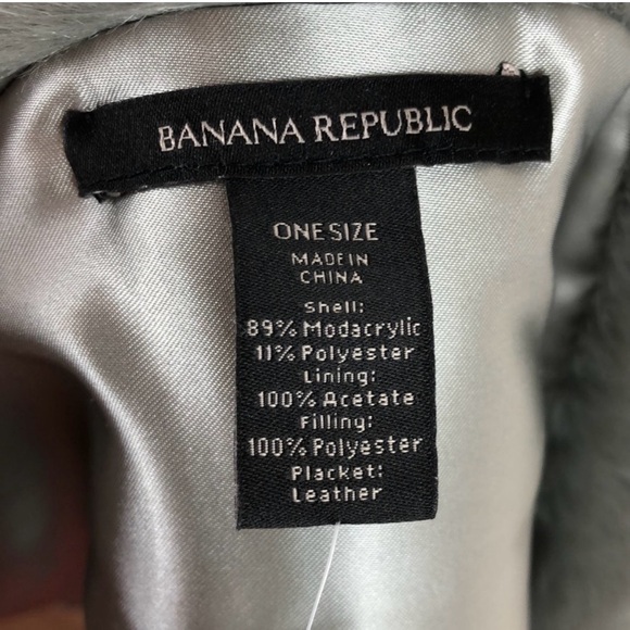 Banana Republic Faux Fur Neck Warmer - Picture 5 of 8